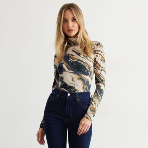 Long Sleeve Sheer Printed Turtleneck - Picture 10 of 13